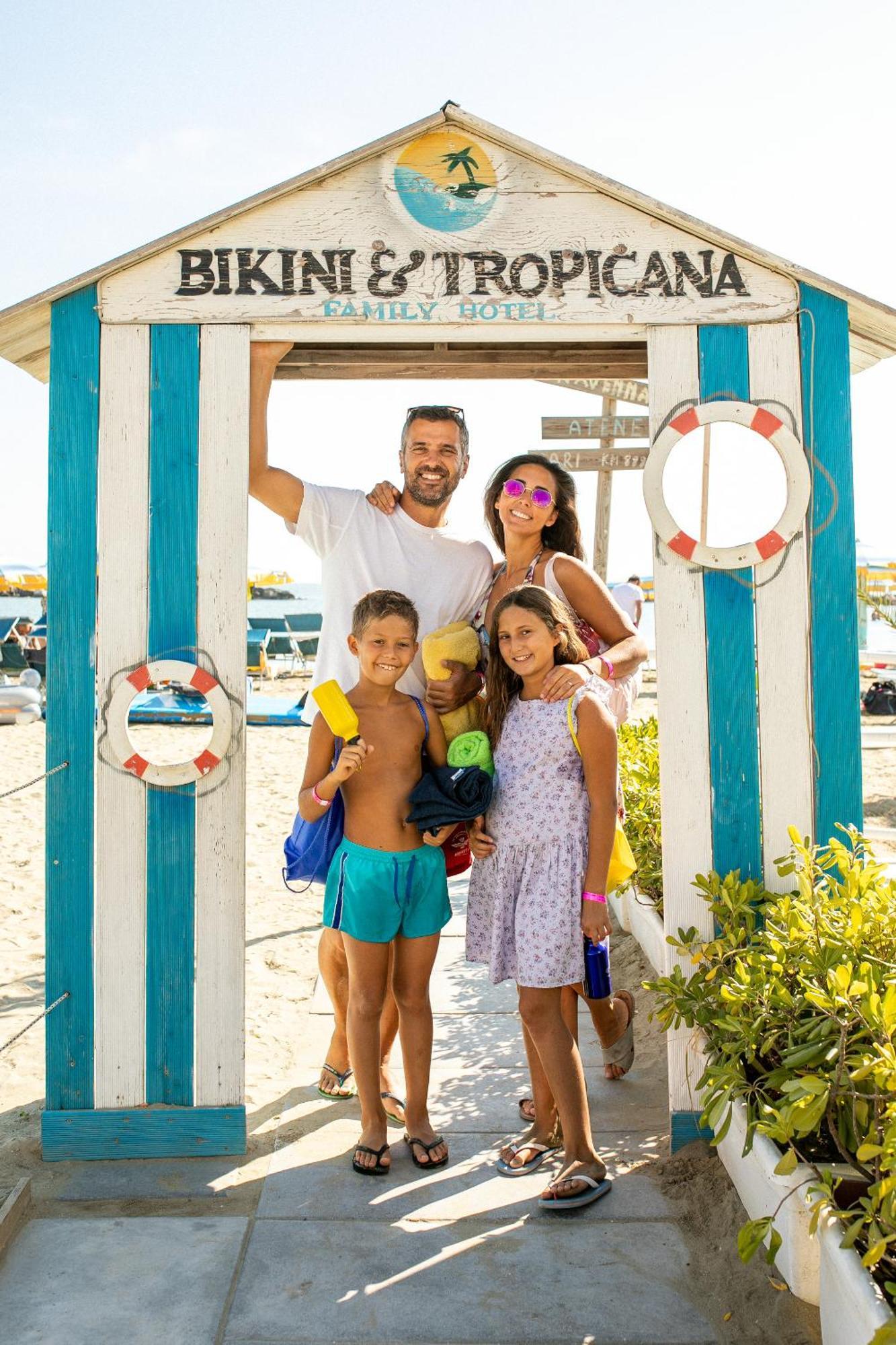 Bikini Tropicana Family Hotel Lido Di Savio Luaran gambar